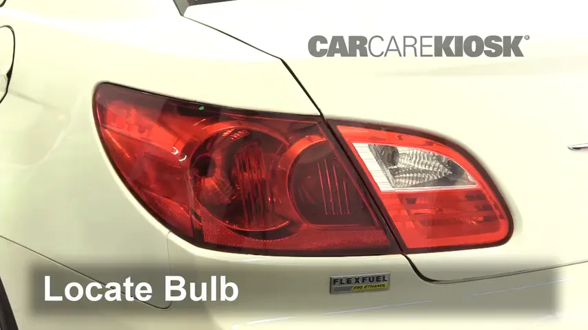 2010 Chrysler Sebring LX 2.7L V6 Sedan (4 Door) Lights